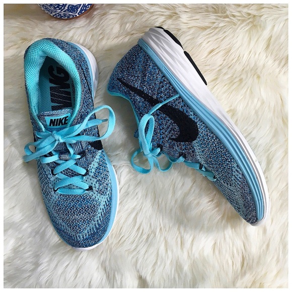 nike running neutral ride soft